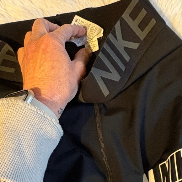 Nike Bundle Black Sports Bra with 2 Pair Nike Pros - Picture 4 of 5